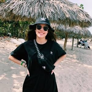 Meet your Posher, Sam